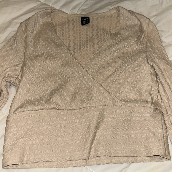 Beige crop top - Picture 3 of 3